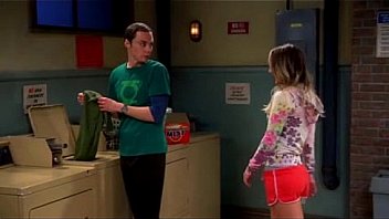 The Big Bang Theory - Penny seduces Sheldon Cooper